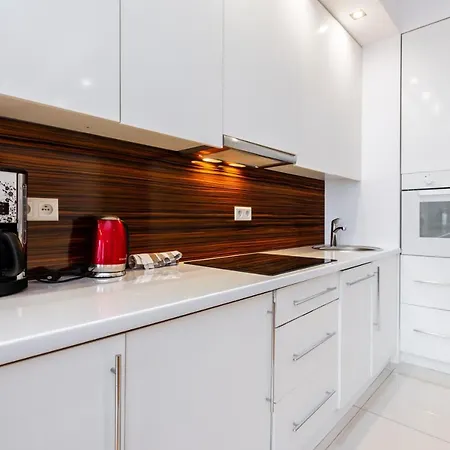 Aparthotel Green Wood Platinum Towers *