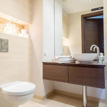 Aparthotel Green Wood Platinum Towers